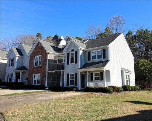 28 Cedar Knoll Dr, Greensboro, NC, 27407-5800 | Card Image