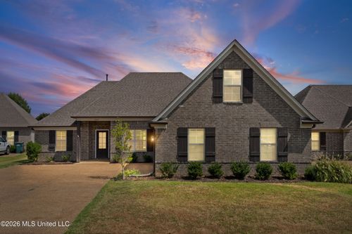 3510 Champion Hills Dr, Southaven, MS, 38672-7544 | Card Image