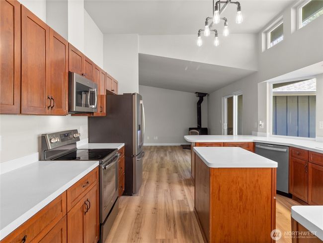 1636 33 Rd Ave Ne, House other with 3 bedrooms, 2 bathrooms and null parking in Olympia WA | Image 11