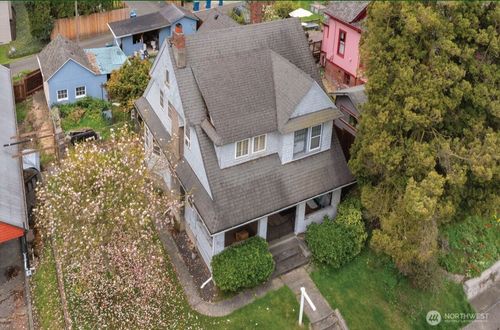 120 Avenue D, Snohomish, WA, 98290-2743 | Card Image