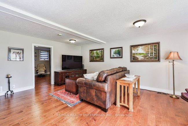 59 Menno St, House other with 4 bedrooms, 2 bathrooms and 6 parking in Breslau ON | Image 26