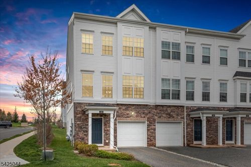 309 Saratoga Ct, Branchburg, NJ, 08876-3886 | Card Image