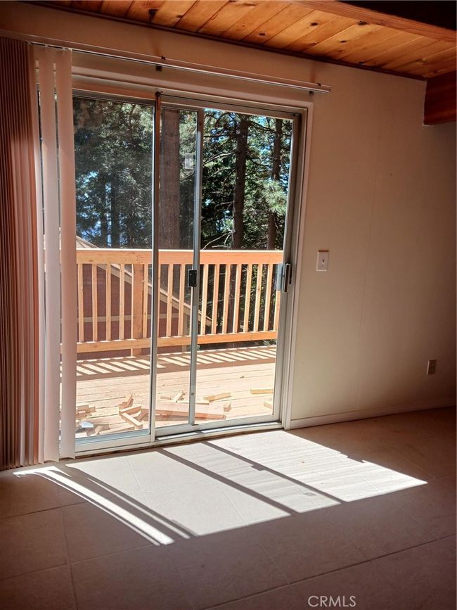 31103 All View Dr, House other with 2 bedrooms, 1 bathrooms and null parking in Running Springs CA | Image 5