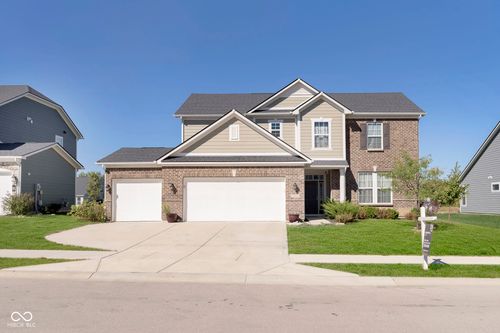 11916 Redpoll Trl, Noblesville, IN, 46060-5028 | Card Image