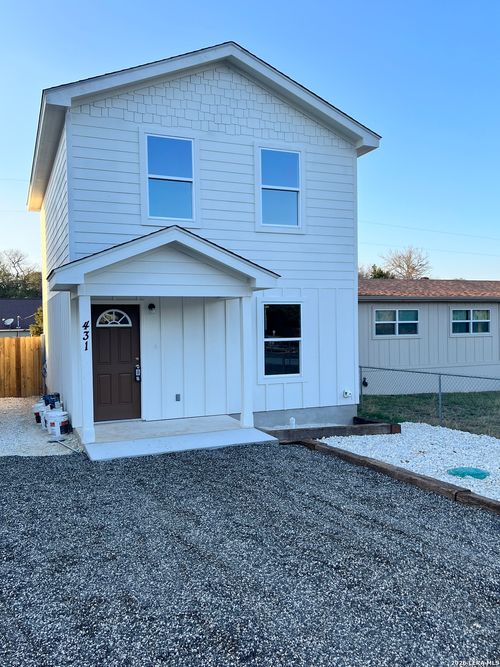 431 Creekside, Canyon Lake, TX, 78133 | Card Image