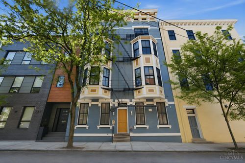 131 W 15th St, Cincinnati, OH, 45202 | Card Image