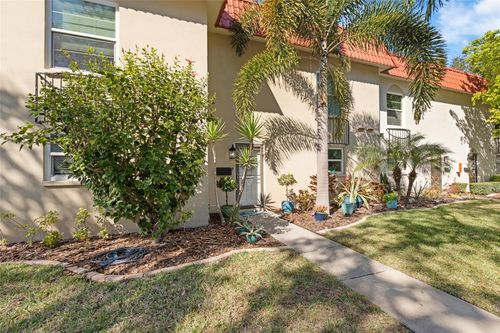560-2700 Bayshore Blvd, DUNEDIN, FL, 34698-1615 | Card Image