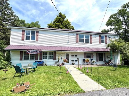 17 Cottage St, Auburn, NY, 13021-1869 | Card Image