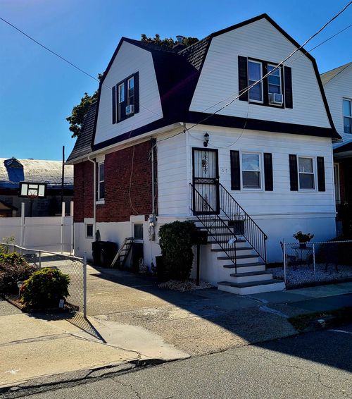 1515 44th St, North Bergen, NJ, 07047-2609 | Card Image