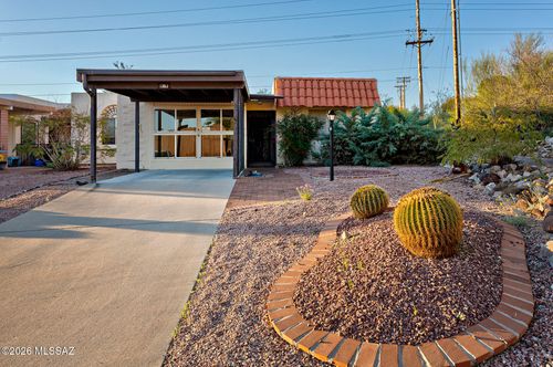 77 W Calle Del Lago, Green Valley, AZ, 85614 | Card Image