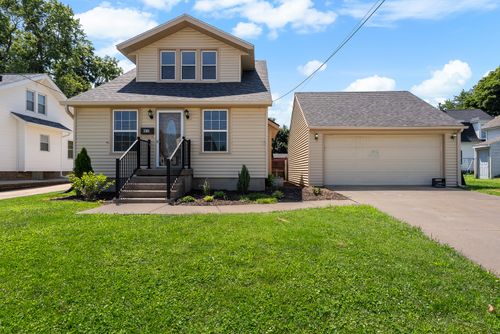 2301 Elm Street, Davenport, IA, 52803 | Card Image