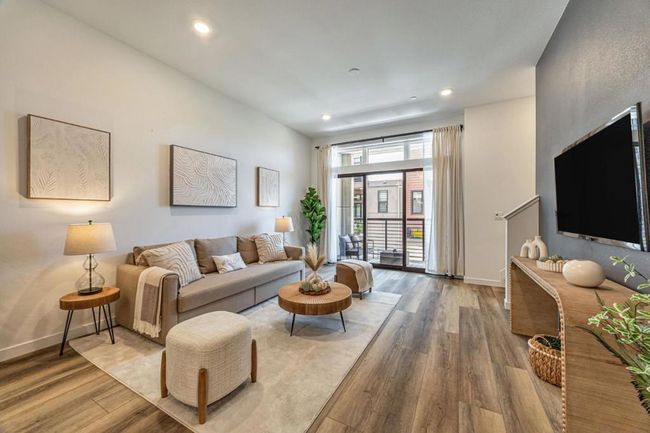 112 Waters Park Cir, Townhouse with 2 bedrooms, 3 bathrooms and 2 parking in San Mateo CA | Image 4