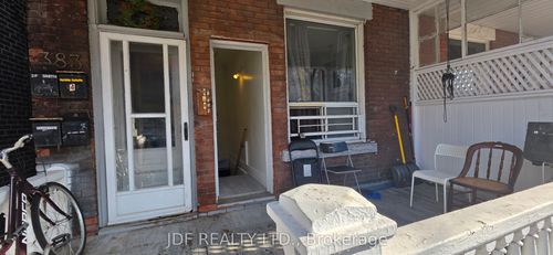 383 Lansdowne Ave, Toronto, ON, M6H3Y2 | Card Image