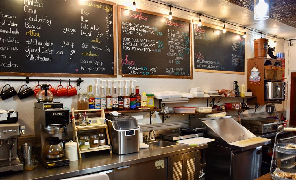 Business Opportunity in Lambton Shores 3