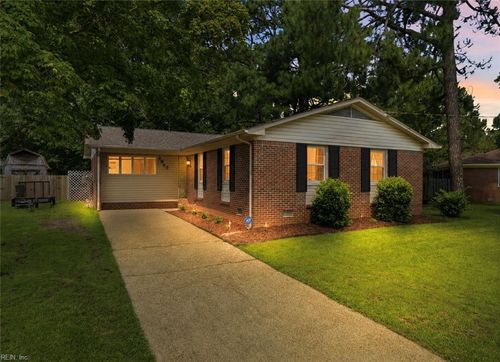 2953 E Point Drive, Chesapeake, VA, 23321 | Card Image