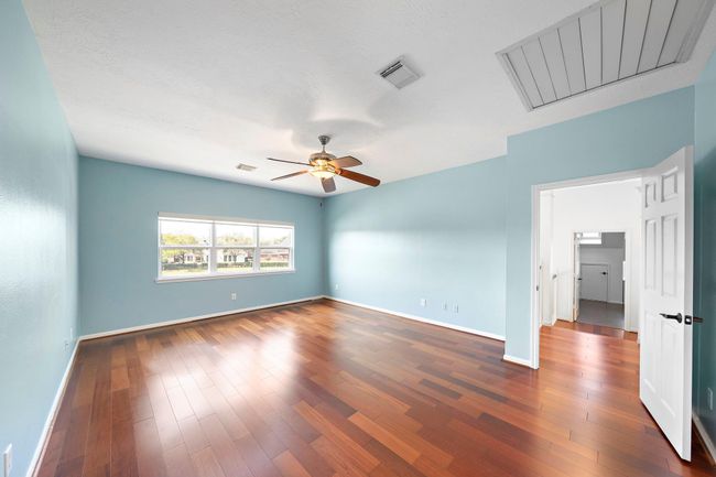 6310 Hidden Crest Way, House other with 5 bedrooms, 4 bathrooms and 2 parking in Sugar Land TX | Image 35