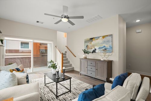 unit-3105-2827 Manor Rd, Austin, TX, 78722-1751 | Card Image