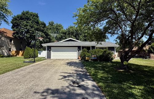 W156N10876 Catskill Lane, Germantown, WI, 53022 | Card Image