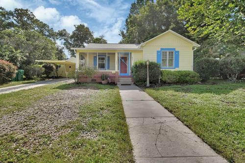 435 N Kentucky Ave, DELAND, FL, 32724-4437 | Card Image