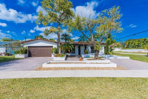 5201 Jefferson St, Hollywood, FL, 33021-7117 | Card Image