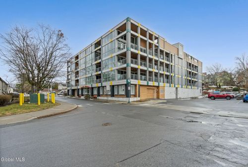 unit-406-128 Henry Street, Saratoga Springs, NY, 12866 | Card Image