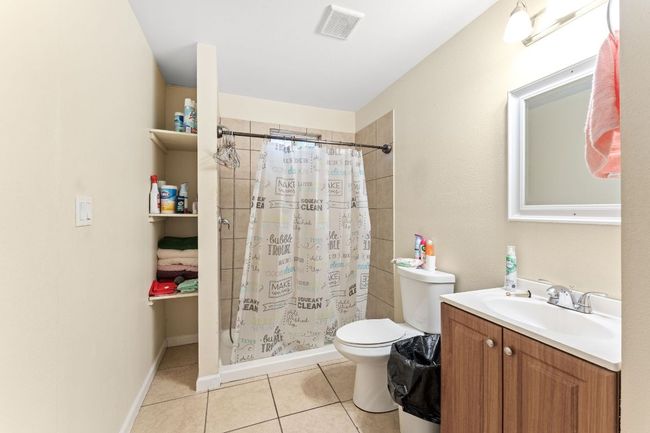 300 Walker St, House other with 3 bedrooms, 2 bathrooms and 1 parking in Smithville TX | Image 18