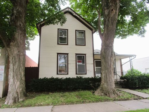111 S Elm St, FRANKLIN GROVE, IL, 61031-9713 | Card Image