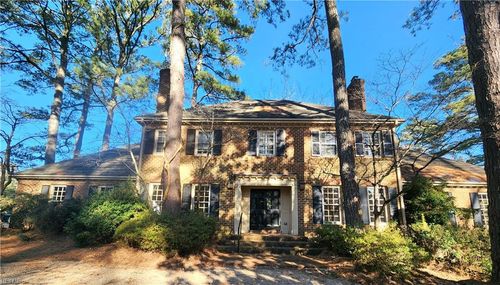 509 Cavalier Dr, Virginia Beach, VA, 23451-3833 | Card Image