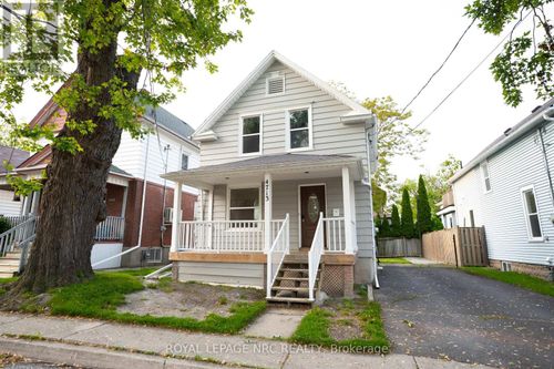 4713 Cookman Cres, Niagara Falls, ON, L2E1C1 | Card Image
