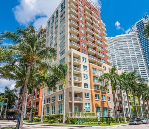 2508-2001 Biscayne Blvd, Miami, FL, 33137-5022 | Card Image