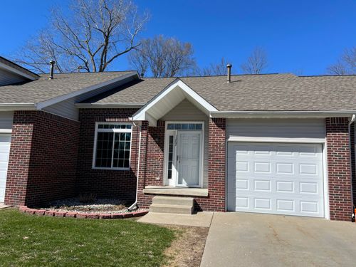 1207 E Oak Drive, Fenton, MI, 48430 | Card Image