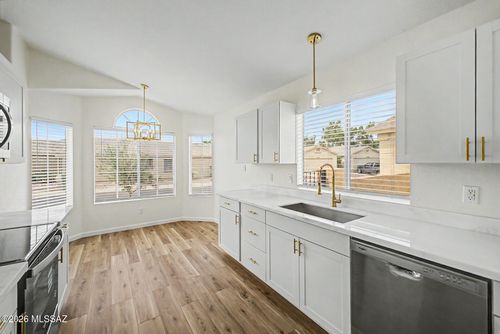 8198 N Wheatfield Drive, Tucson, AZ, 85741 | Card Image