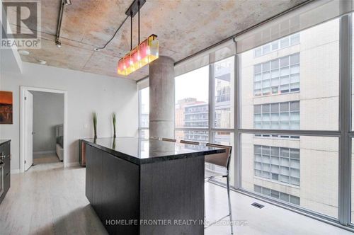 801-478 King St W, Toronto, ON, M5V0A8 | Card Image