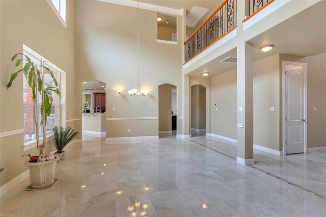 222 Vailco Ln, House other with 4 bedrooms, 4 bathrooms and 5 parking in Austin TX | Image 4