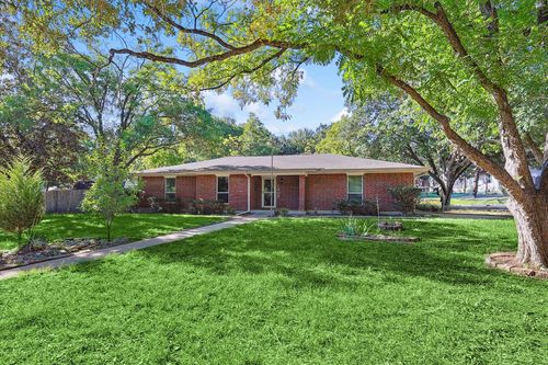 1302 Palm St, Mansfield, TX, 76063-1828 | Card Image