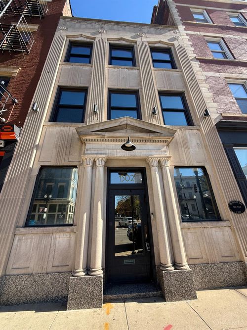 1302 Main St, Cincinnati, OH, 45202-7614 | Card Image
