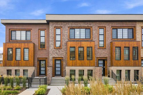 323-81 Greenbriar Pl Nw, Calgary, AB, T3B6J1 | Card Image