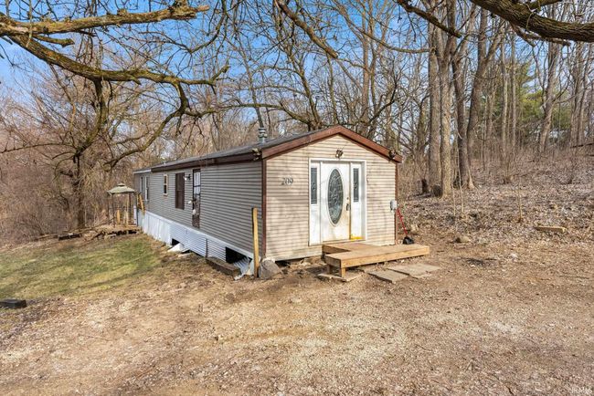 209 N Elm St, Home with 0 bedrooms, 0 bathrooms and null parking in Silver Lake IN | Image 9