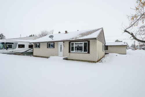 10402 110 Ave, Grande Prairie, AB, T8V1S9 | Card Image