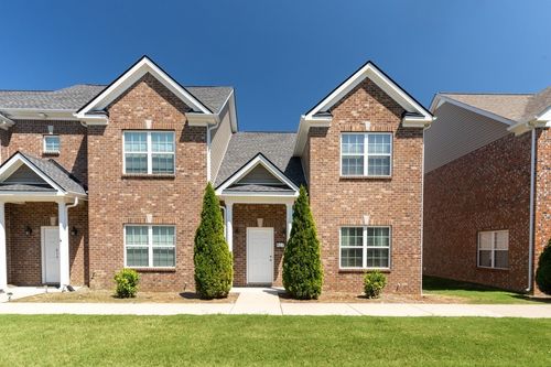 817 General Westmoreland Ct, Murfreesboro, TN, 37129-1352 | Card Image