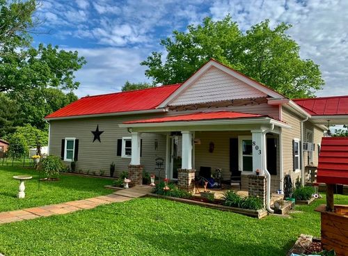 803 S Robinson St, Woodburn, KY, 42170-9766 | Card Image