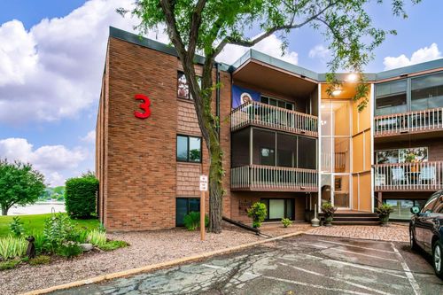 326-5400 Three Points Blvd, Mound, MN, 55364-1151 | Card Image