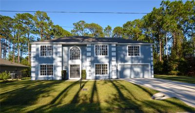 17 Lloshire Path, House other with 5 bedrooms, 2 bathrooms and null parking in Palm Coast FL | Image 1