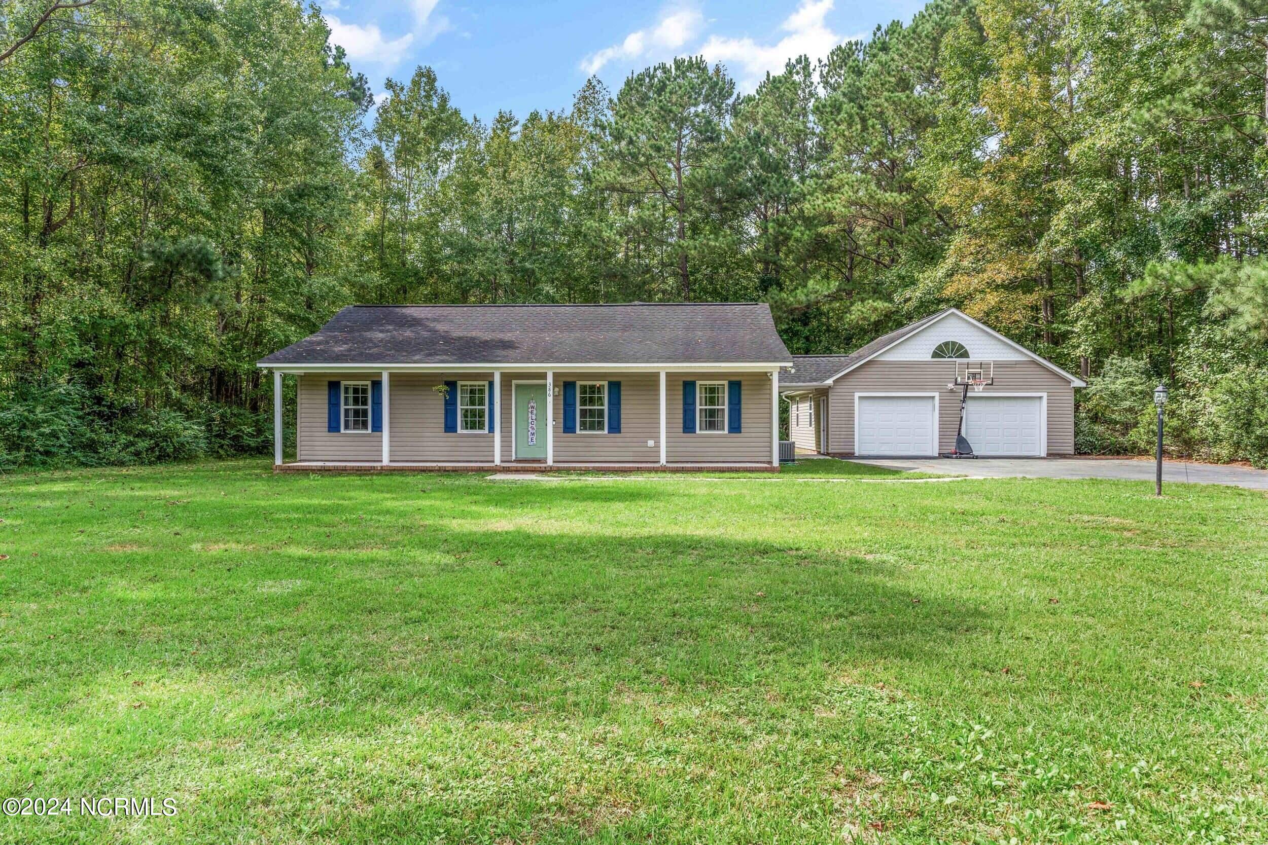 Balcombe Rd, Rocky Point, NC 28457
