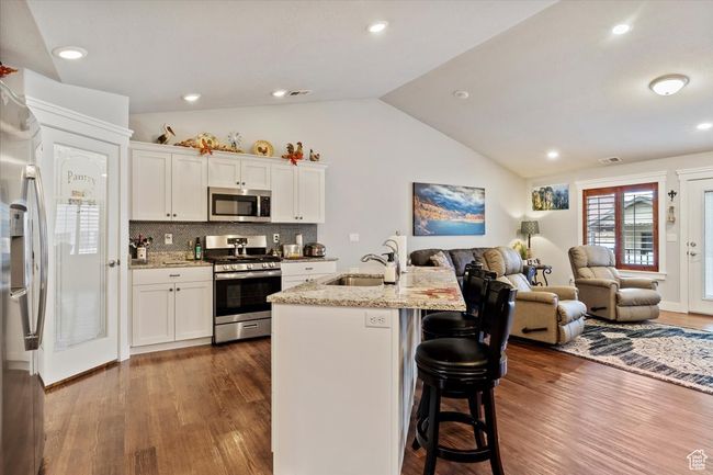 UNIT-102 - 1555 N 280 W, Townhouse with 2 bedrooms, 2 bathrooms and 4 parking in Logan UT | Image 7