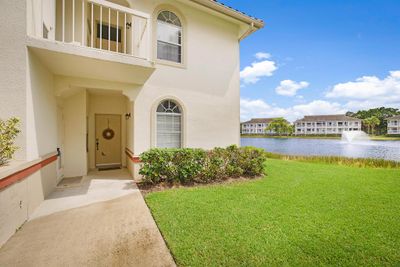 121 - 121 Cypress Point Drive, Condo with 2 bedrooms, 2 bathrooms and null parking in Palm Beach Gardens FL | Image 1