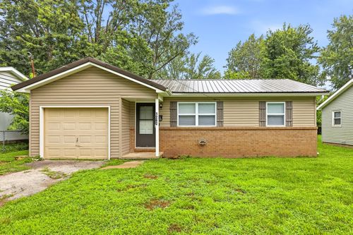 1262 S Estate Ave, Springfield, MO, 65804-0643 | Card Image