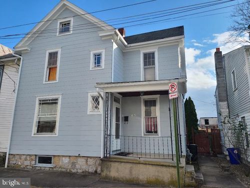 106 Burd Street E, SHIPPENSBURG, PA, 17257 | Card Image