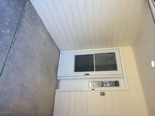 21 Spring Ave, Sparta, NJ, 07871-3731 | Card Image