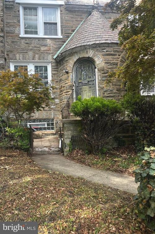 1509 W Chelten Ave, PHILADELPHIA, PA, 19126-3520 | Card Image